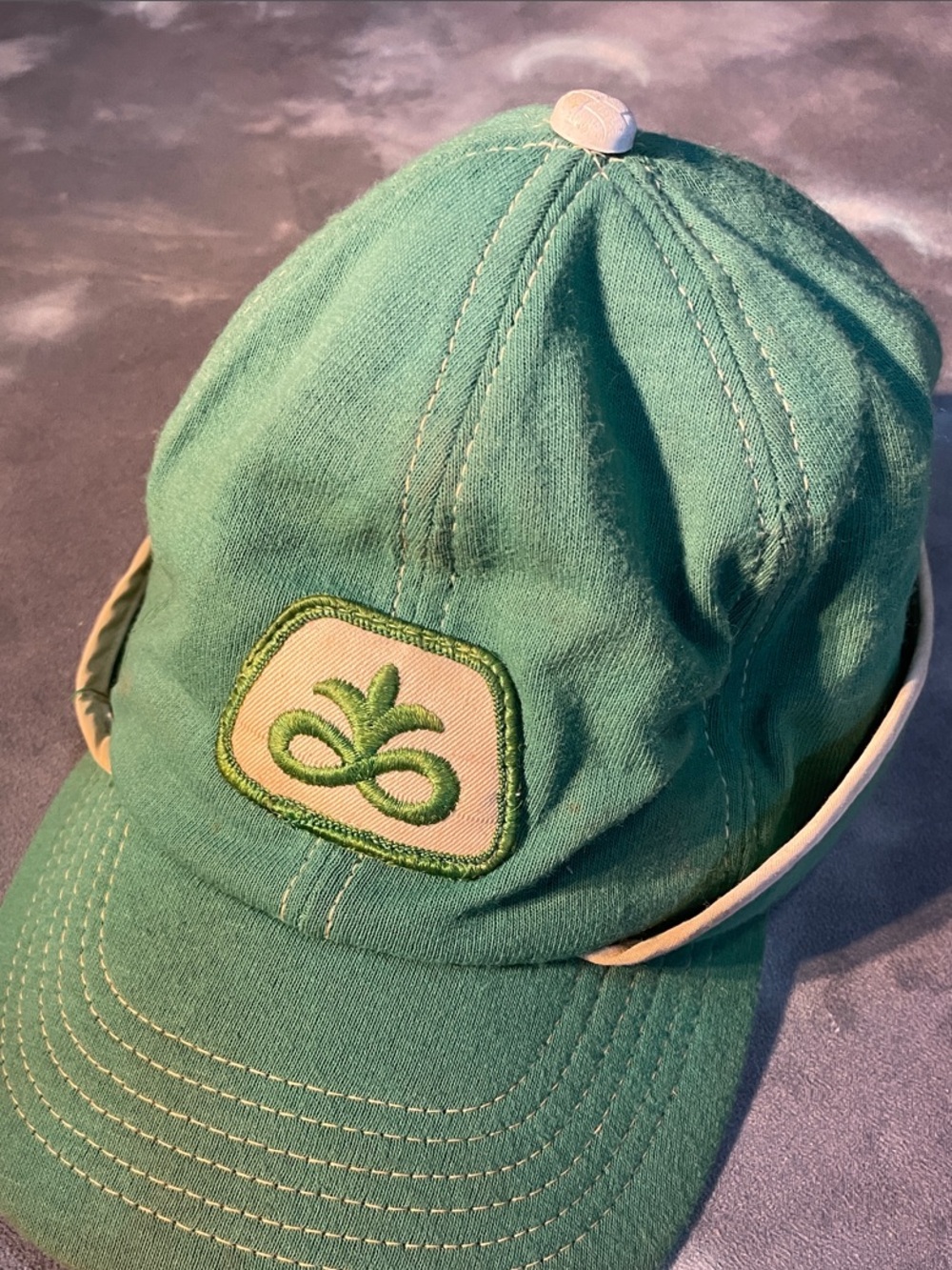 Vintage Men’s Winter Green Pioneer Cap | L